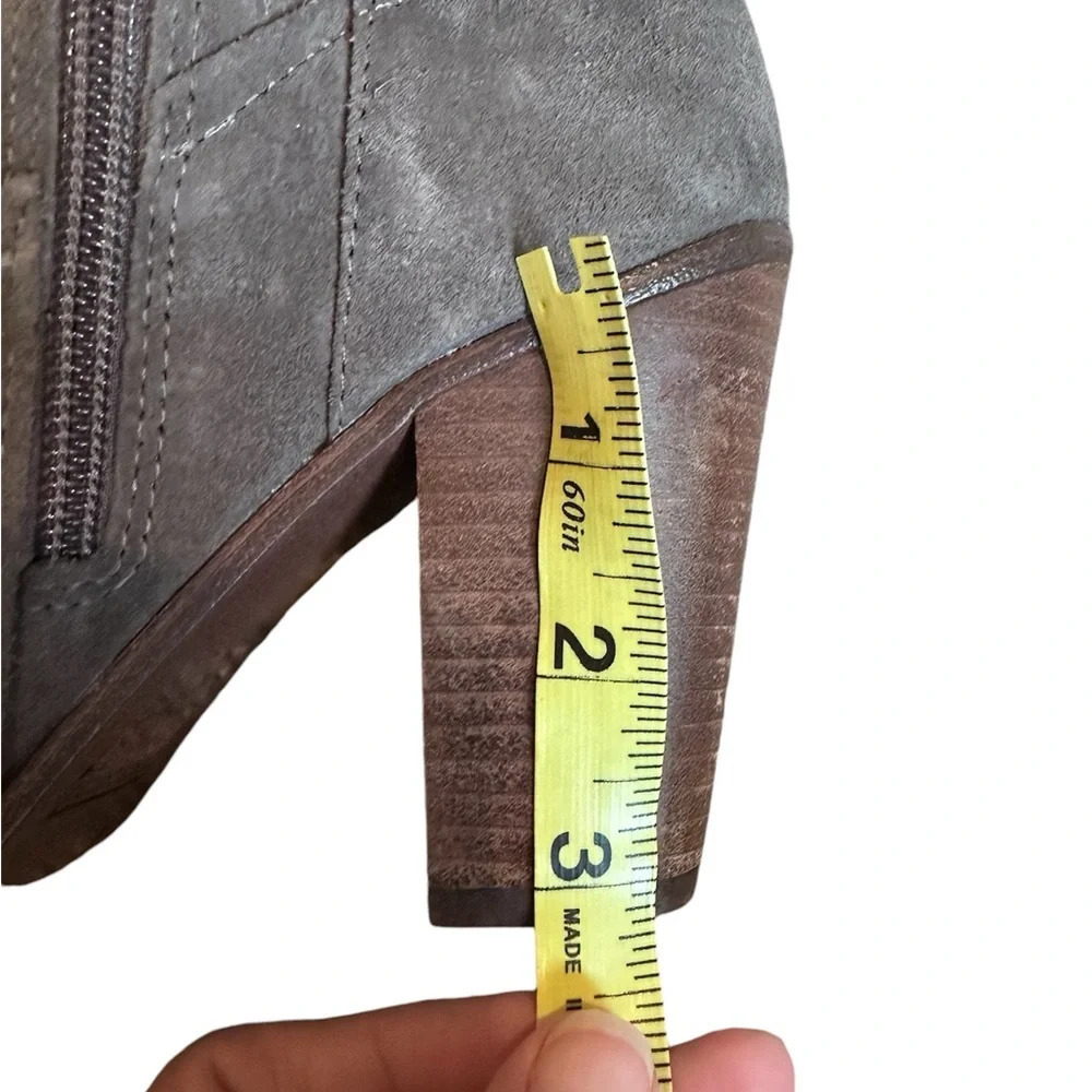 Vince Camuto Fenyia Dark Gray Suede Block Heel Ankle Booties- Women’s 8 - Picture 8 of 13